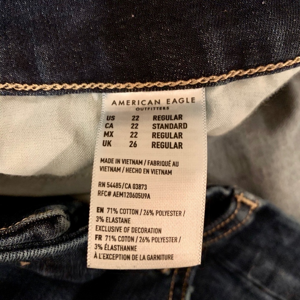 American Eagle Curvy High Rise Crop Jegging